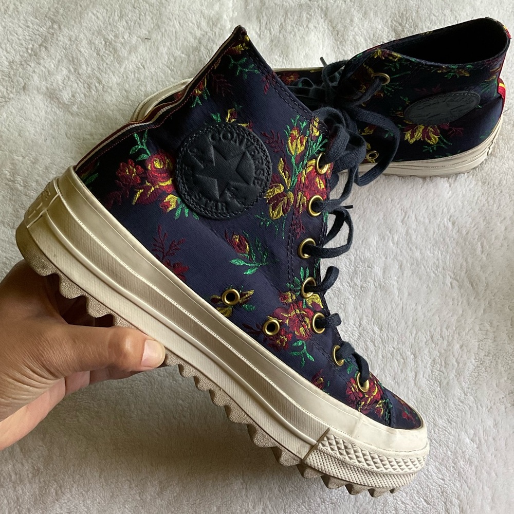 Converse Platform CTAS Lift Ripple Obsidian Navy Floral Sneakers.Size 7